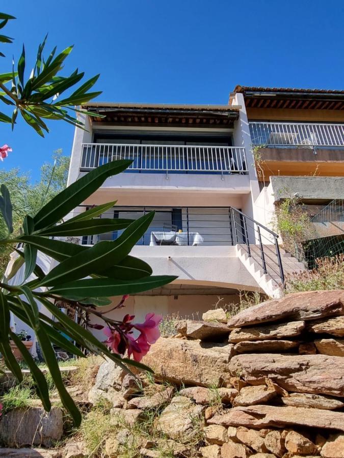 קבלייר-סור-מר Holiday Home Les Terrasses De L'Eau Blanche-4 By Interhome מראה חיצוני תמונה